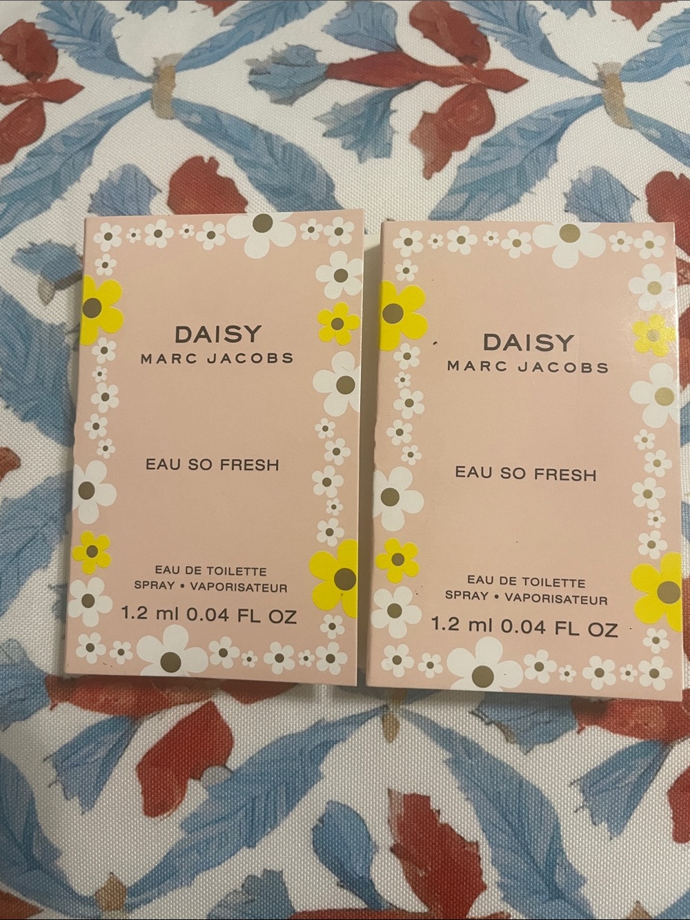 Set of Two Daisy by Marc Jacobs